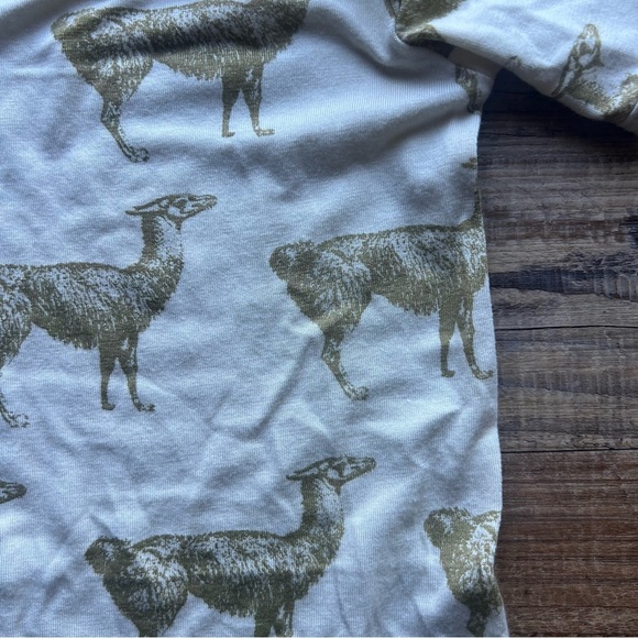 Kate Quinn Baby Fennel Llama Short  Sleeve Bamboo Romper 1 Piece Sz 6-12 Months - Picture 2 of 7